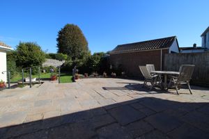 Patio & Garden- click for photo gallery